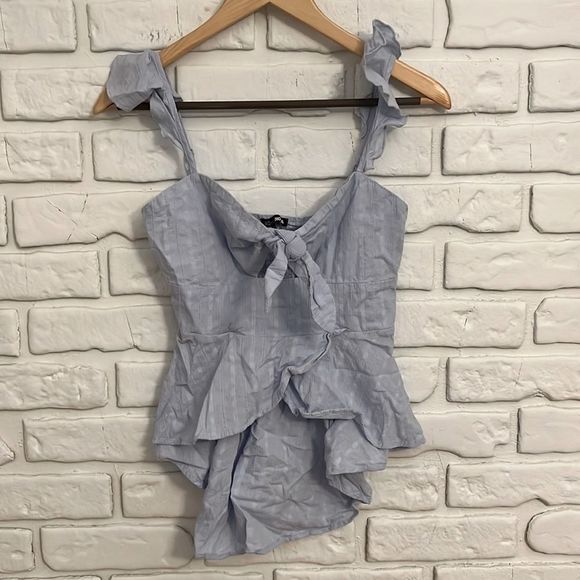 Fashion Nova Tops - Fashion Nova ruffled top size medium